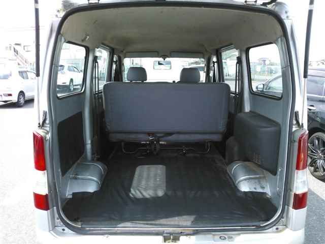 2011 Toyota LiteAce Van 4WD GL auction photo 9