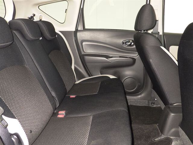 2016 Nissan Note EパワーX auction photo 6