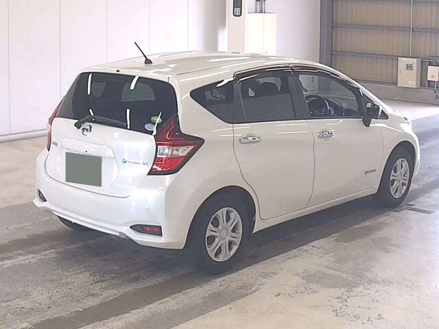 2016 Nissan Note EパワーX auction photo 5