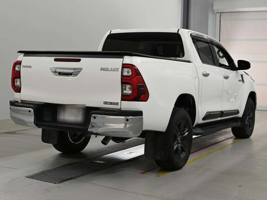 2021 Toyota Hilux Z 4WD auction photo 2