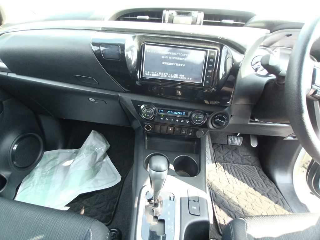 2021 Toyota Hilux Z 4WD auction photo 11