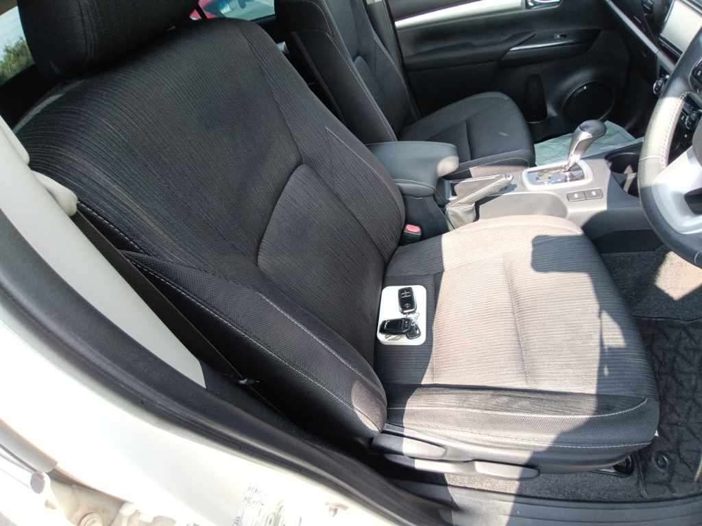 2021 Toyota Hilux Z 4WD auction photo 10