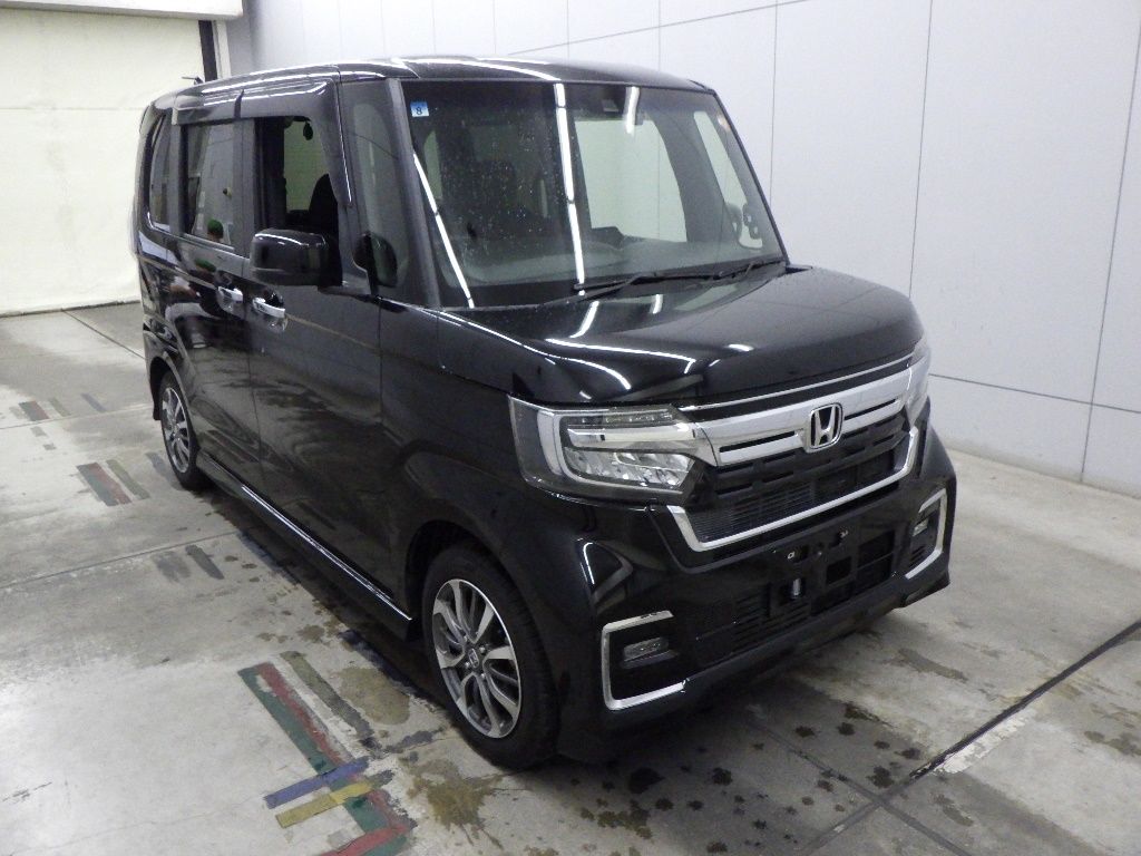 Japan Auction Vehicles 19 2021 Honda N-BOX カスタムEX auction photo