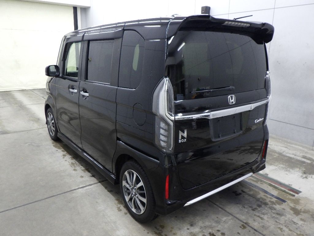 2021 Honda N-BOX カスタムEX auction photo 5