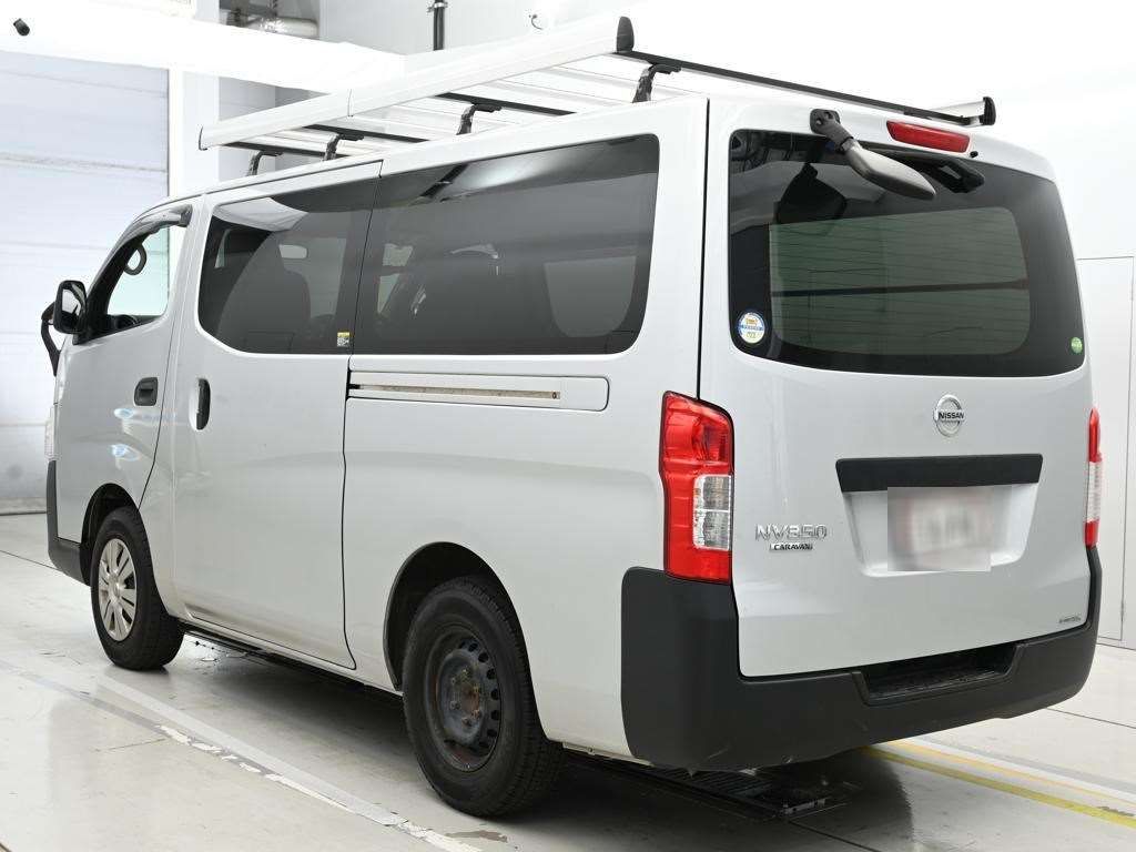 2018 Nissan NV350 Caravan DX テイショウ 4WD auction photo 6