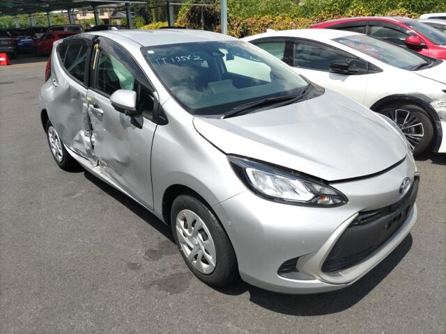 Japan Auction Vehicles 8 2023 Toyota Aqua G auction photo