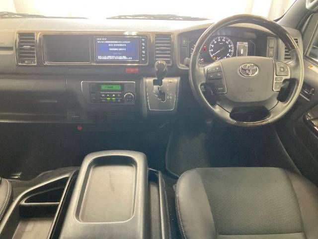 2022 Toyota Hiace スーパーGL ダークプライムII auction photo 2