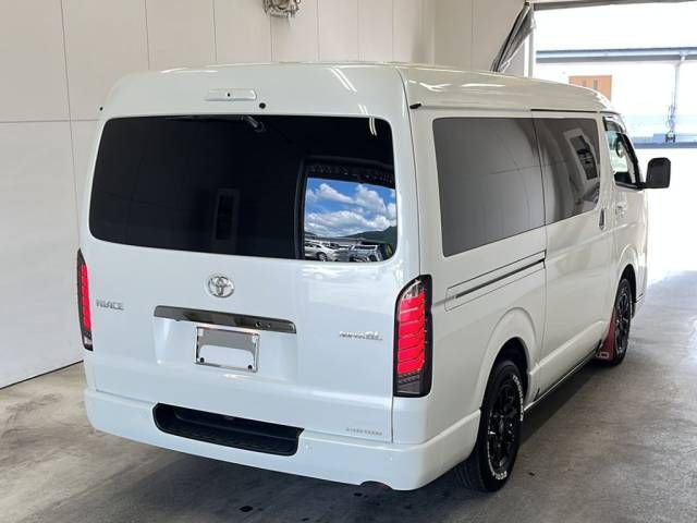 2022 Toyota Hiace スーパーGL ダークプライムII auction photo 3