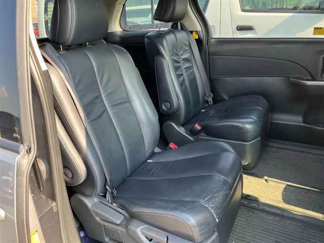 2013 Toyota Estima アエラスレザーパッケージ auction photo 7
