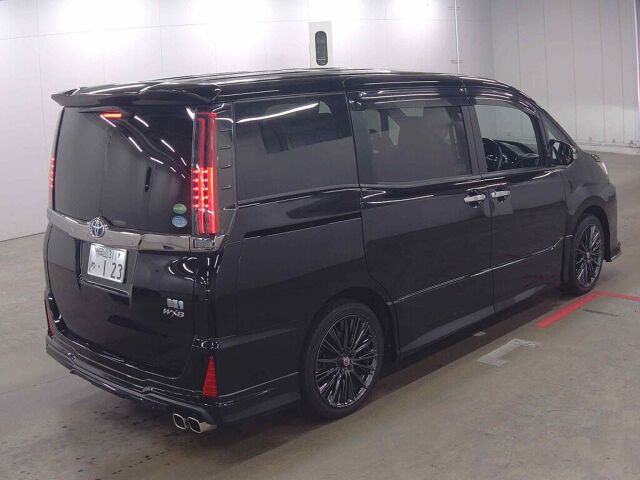 2020 Toyota Noah HV SI WXB2 auction photo 5