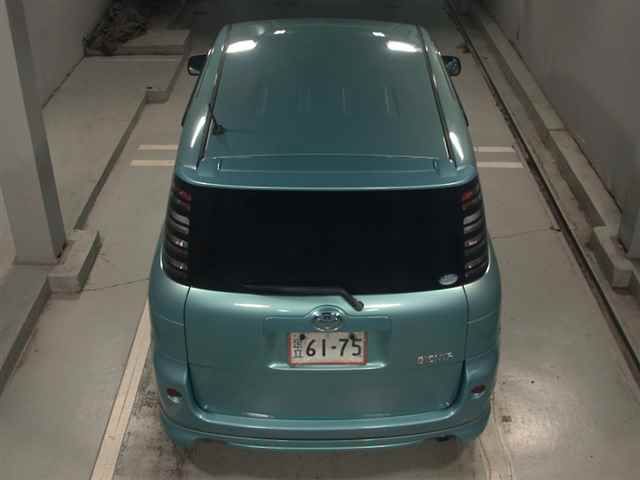 2004 Toyota Sienta G auction photo 7