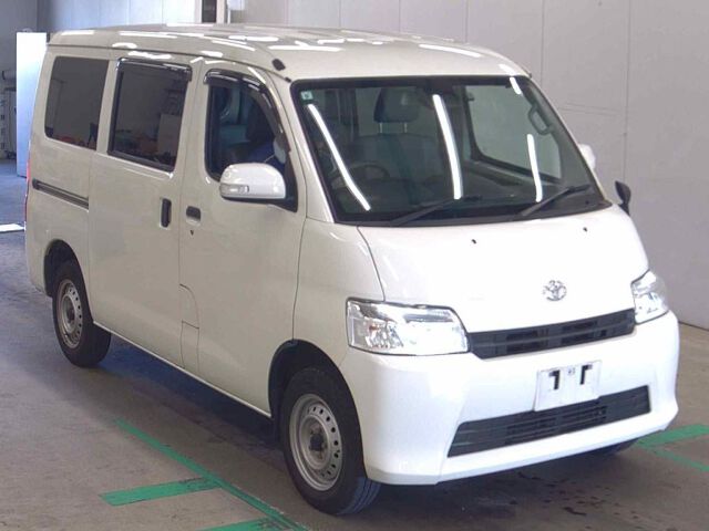 2023 Toyota TownAce Van GL Japan auction vehicle
