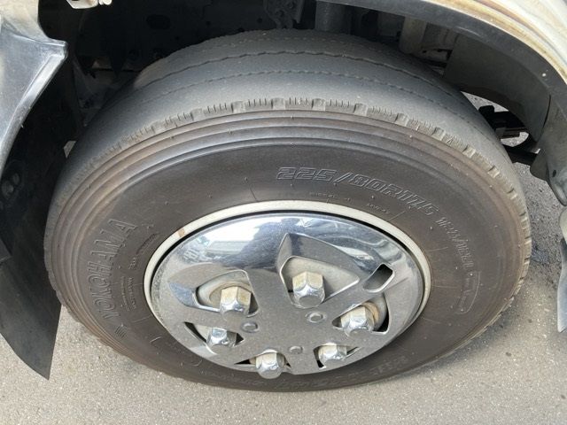 2012 Isuzu Elf Jinkai auction photo 9