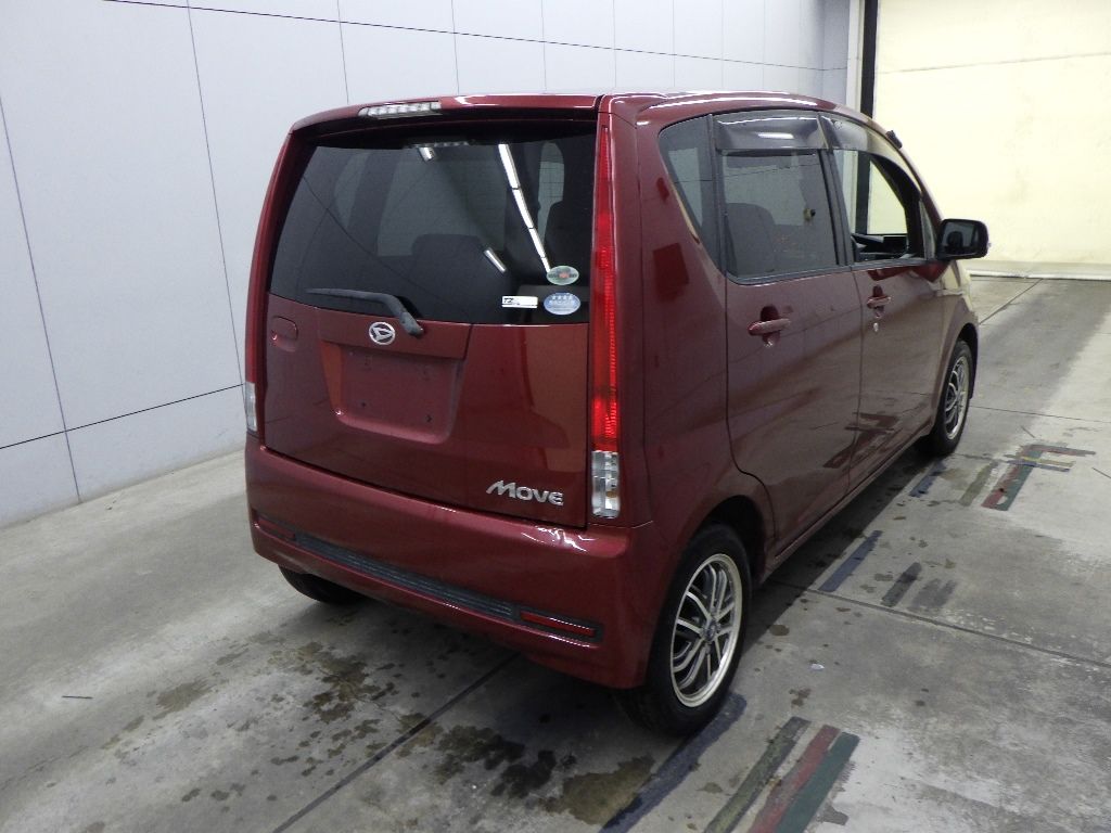 2006 Daihatsu Move Custom X auction photo 2