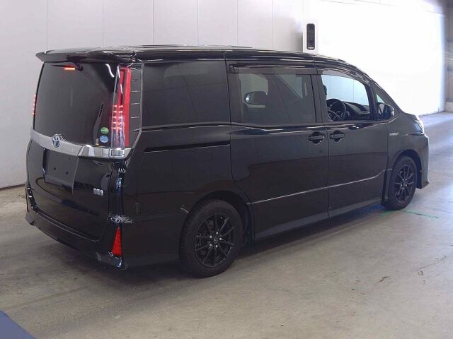 2017 Toyota Noah HV SI auction photo 5