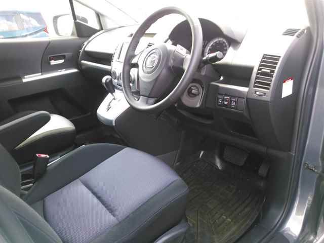 2007 Mazda Premacy 20Z auction photo 3