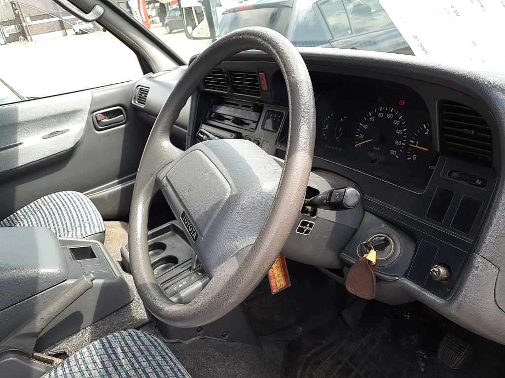 1996 Toyota Hiace スーパーGL 4WD auction photo 7