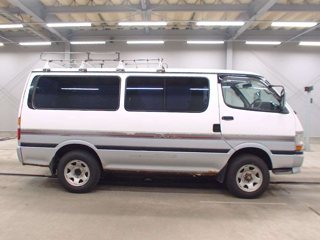 1996 Toyota Hiace スーパーGL 4WD auction photo 3