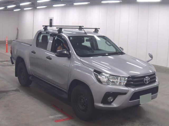 2018 Toyota Hilux X 4WD Japan auction vehicle