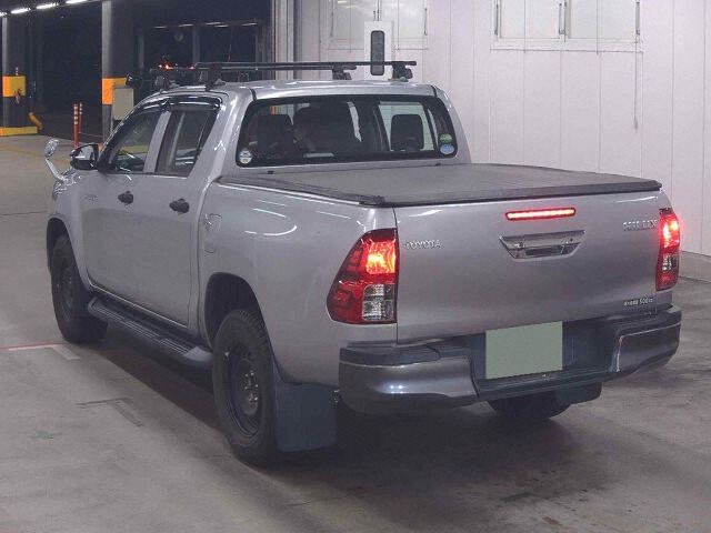 2018 Toyota Hilux X 4WD auction photo 2
