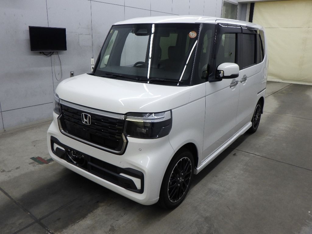 2023 Honda N-BOX Custom Turbo Coordinate Style auction photo 4