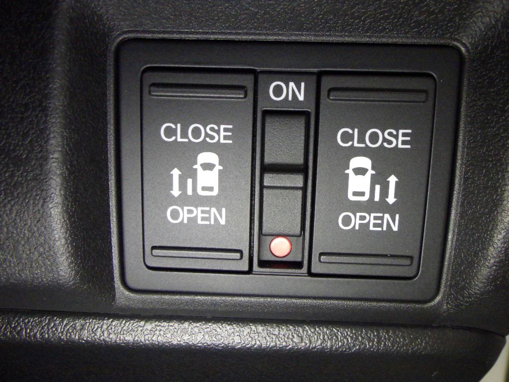2023 Honda N-BOX Custom Turbo Coordinate Style auction photo 12