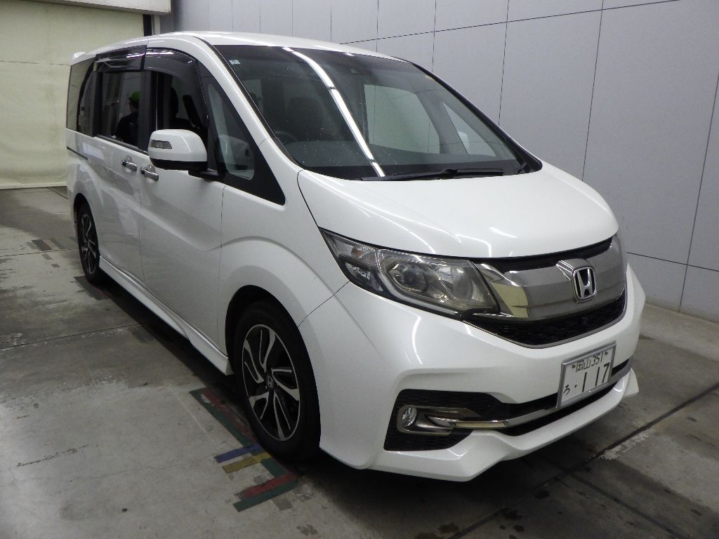 2016 Honda Stepwgn Cool Spirit Honda Sensing (7 seats) Japan auction vehicle