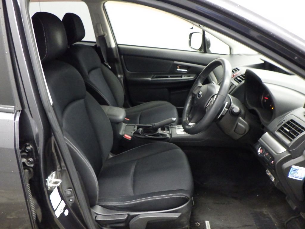 2013 Subaru インプレッサ スポーツ 2.0i auction photo 6