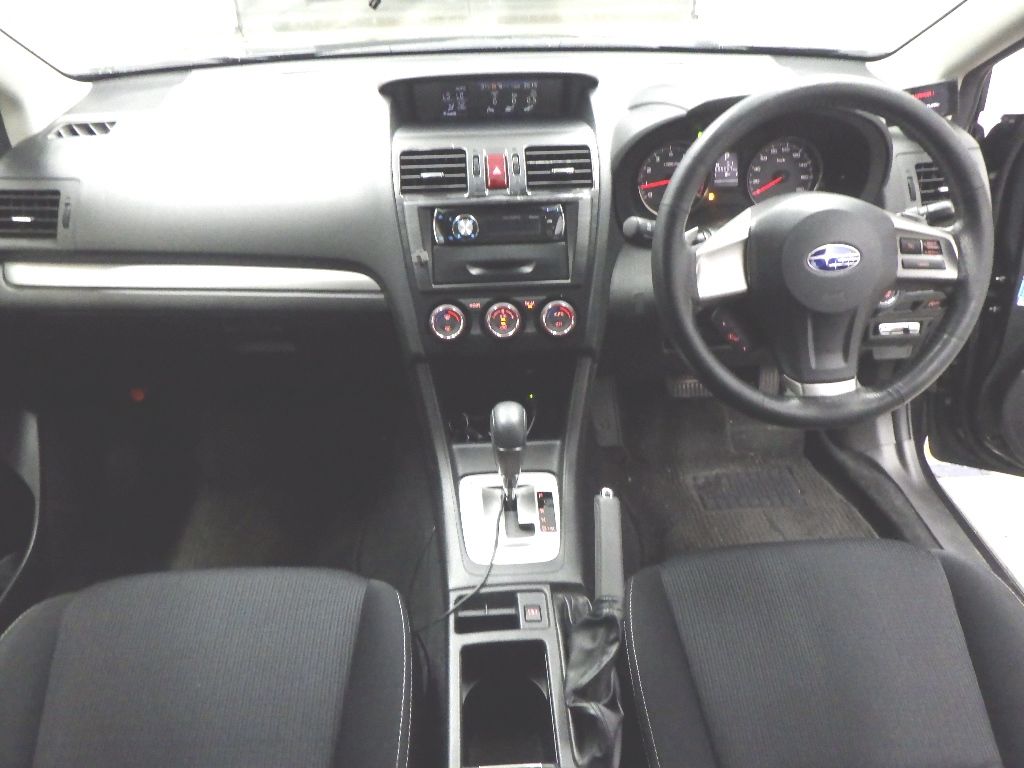 2013 Subaru インプレッサ スポーツ 2.0i auction photo 3