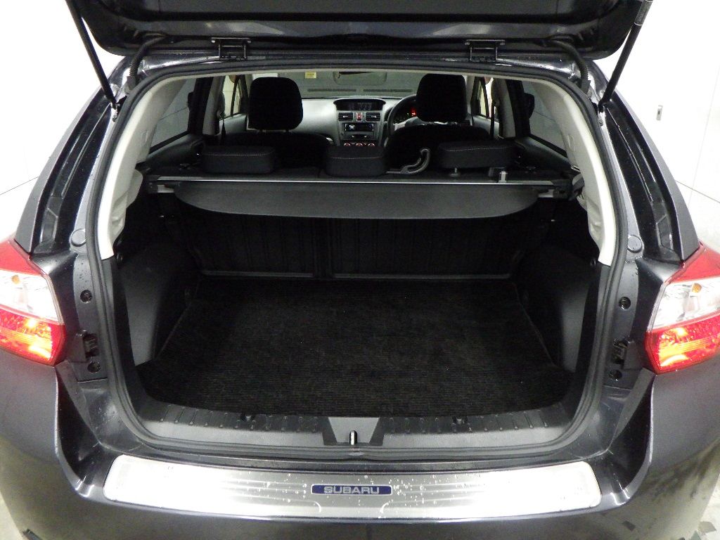 2013 Subaru インプレッサ スポーツ 2.0i auction photo 9