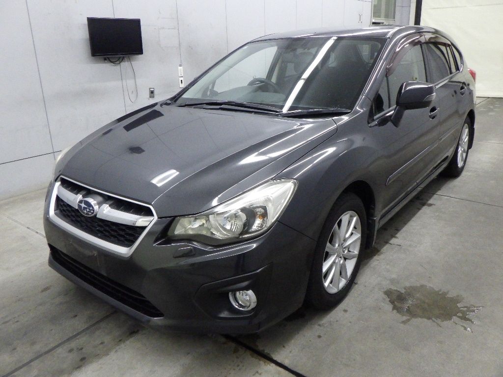 2013 Subaru インプレッサ スポーツ 2.0i auction photo 4