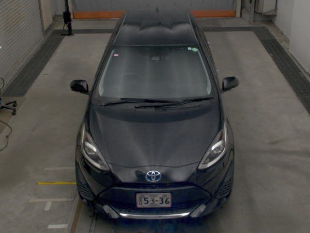 2021 Toyota Aqua Sスタイルブラック auction photo 6