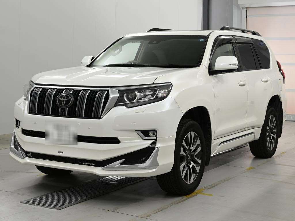 Japan Auction Vehicles 14 2022 Toyota Land Cruiser Prado TX L Package 4WD auction photo