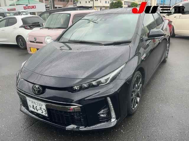 2022 Toyota Prius PHEV S GRスポーツ auction photo 9