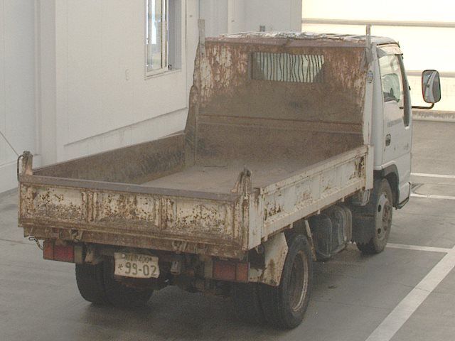 2003 Isuzu Elf dump auction photo 2