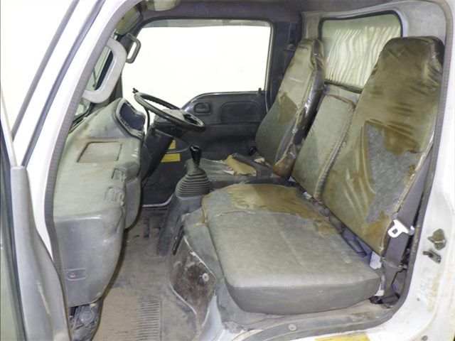 2003 Isuzu Elf dump auction photo 8