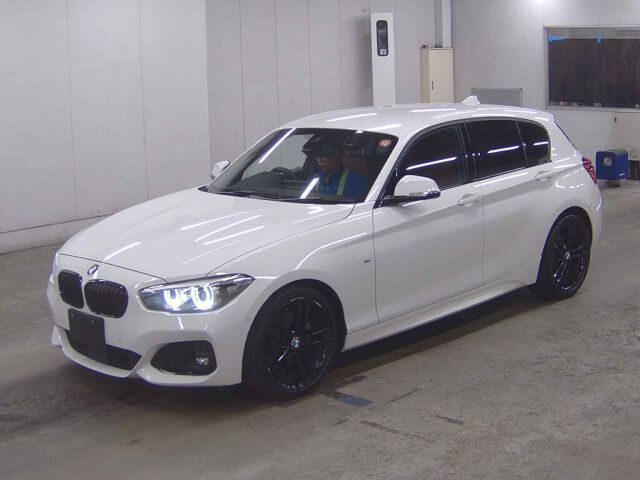 2017 BMW 1 Series 118IM Suho ED Shadow auction photo 4