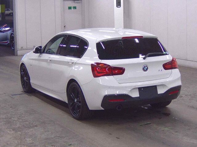 2017 BMW 1 Series 118IM Suho ED Shadow auction photo 2