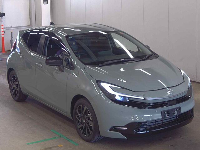 Japan Auction Vehicles 8 2025 Toyota Aqua Z auction photo