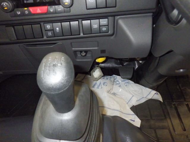 2025 Isuzu Elf dump auction photo 8