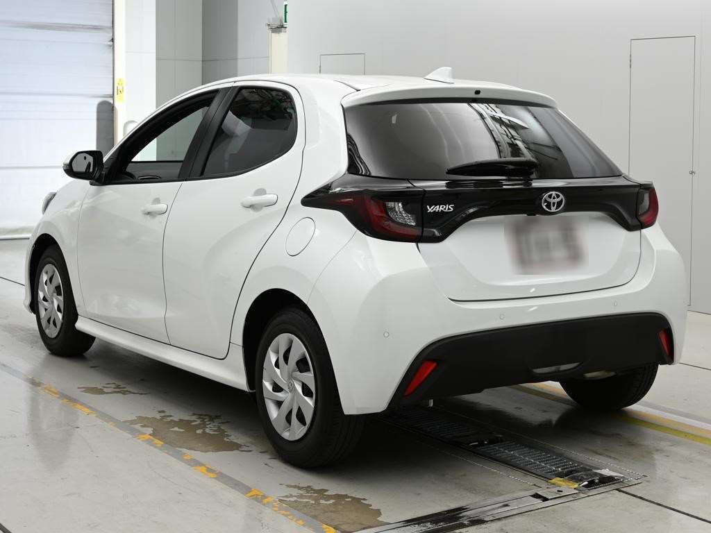 2024 Toyota Yaris G auction photo 6