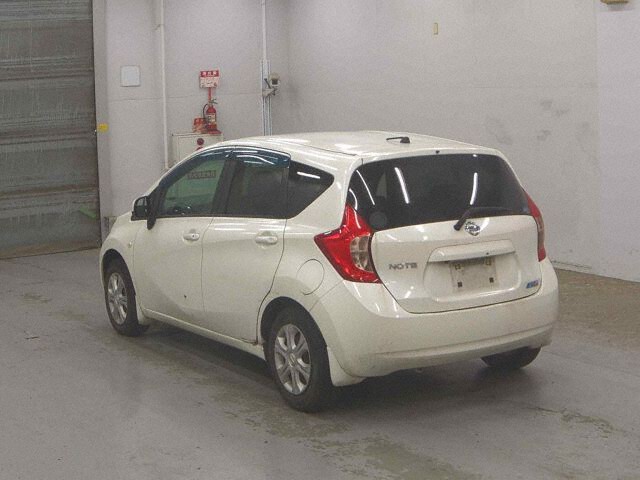 2013 Nissan Note X DIG-S auction photo 2