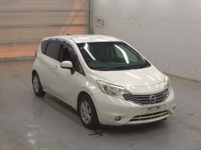 2013 Nissan Note X DIG-S Japan auction vehicle