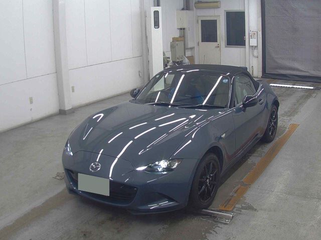 2022 Mazda Roadster S Leather Package auction photo 4