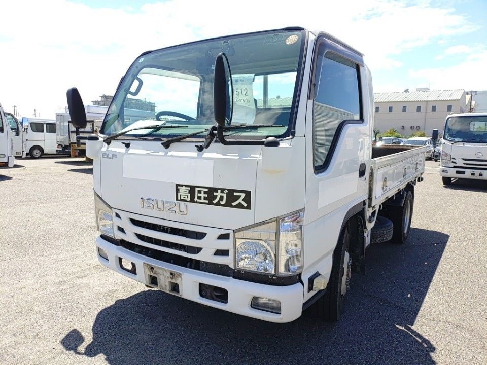 Japan Auction Vehicles 26 2016 Isuzu Elf auction photo