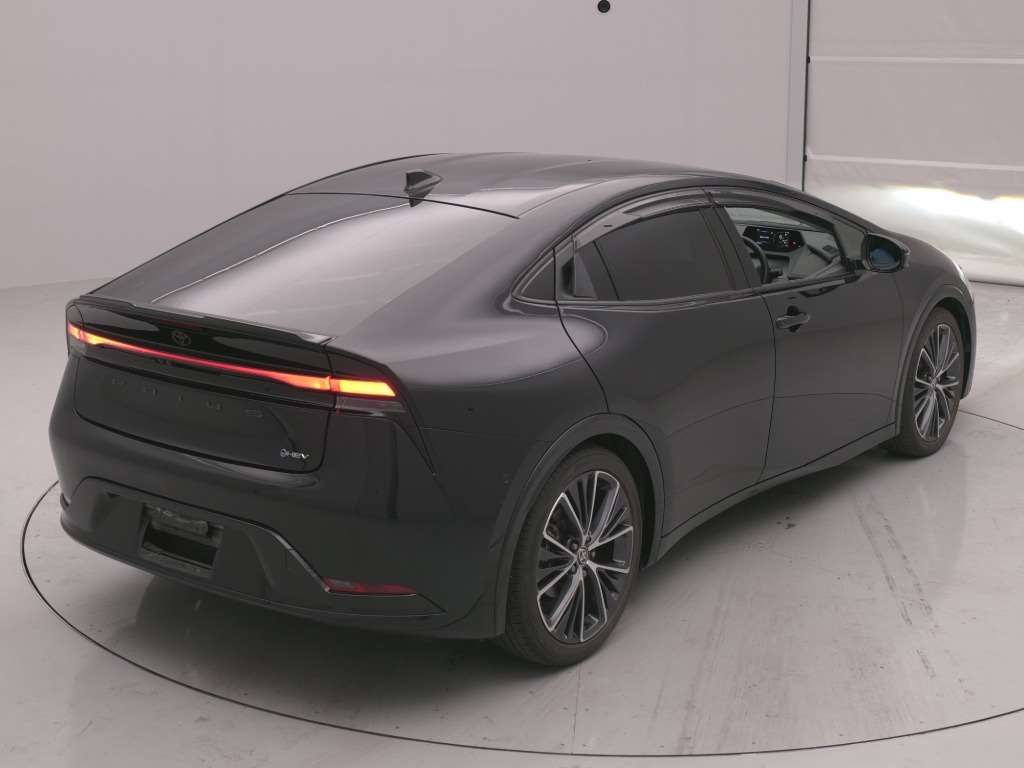 2023 Toyota Prius Z auction photo 2