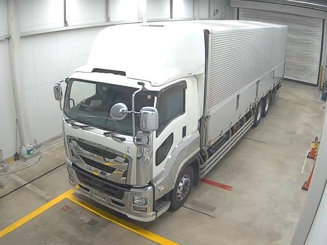 2016 Isuzu ウィング Japan auction vehicle