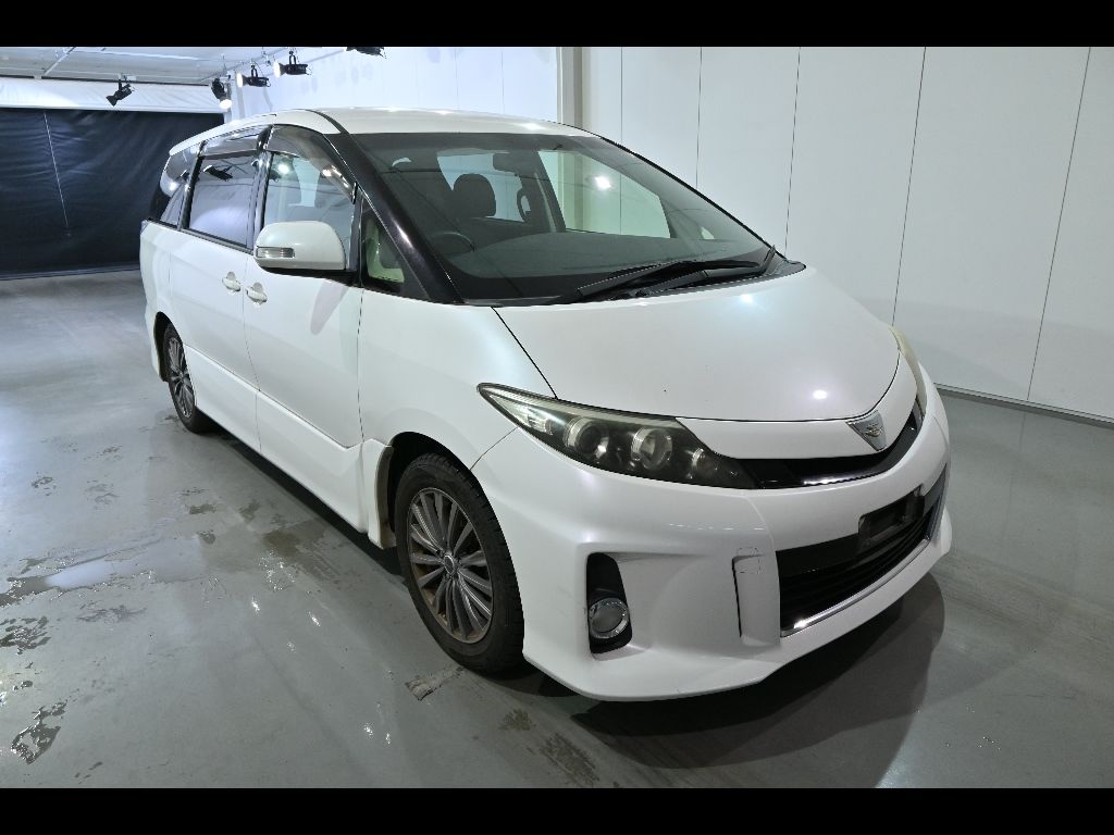 Japan Auction Vehicles 16 2012 Toyota Estima Aeras 7 people auction photo