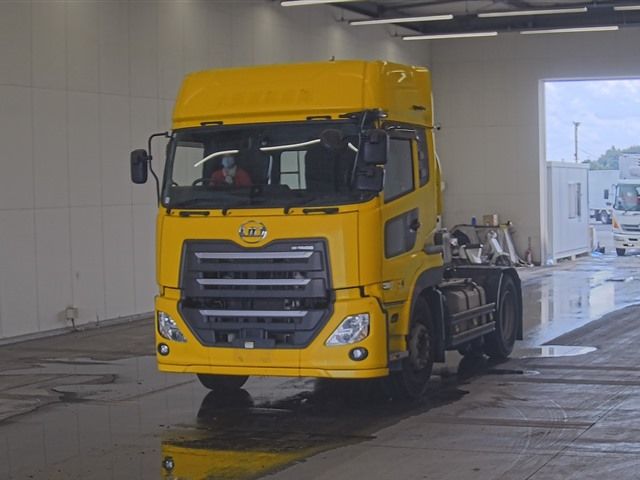 2020 Nissan Diesel クオン tractor Japan auction vehicle
