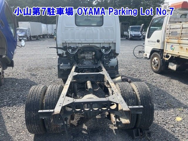 2008 Isuzu Elf シャーシ auction photo 2